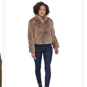 New! | Patagonia | Lunar Frost Jacket | Color: Furry Taupe | Size: S